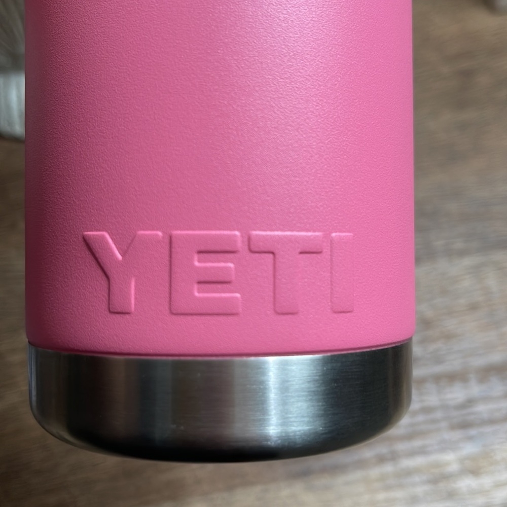 Authentic Rambler 18oz - Picture 2 of 4